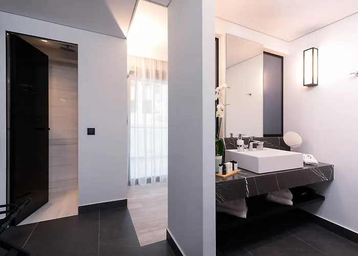 S Boutique Hotel 5*