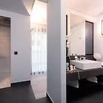 S Boutique Hotel 5*
