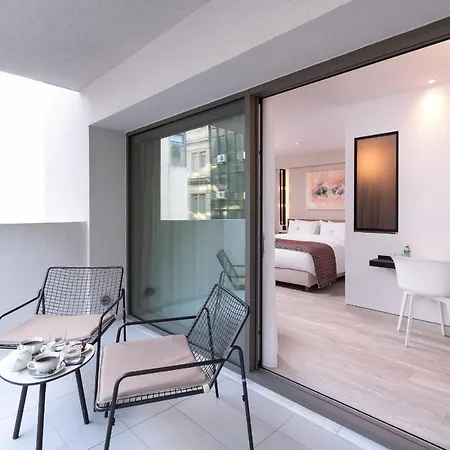 S Boutique 5*