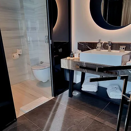 Hotel S Boutique 5*