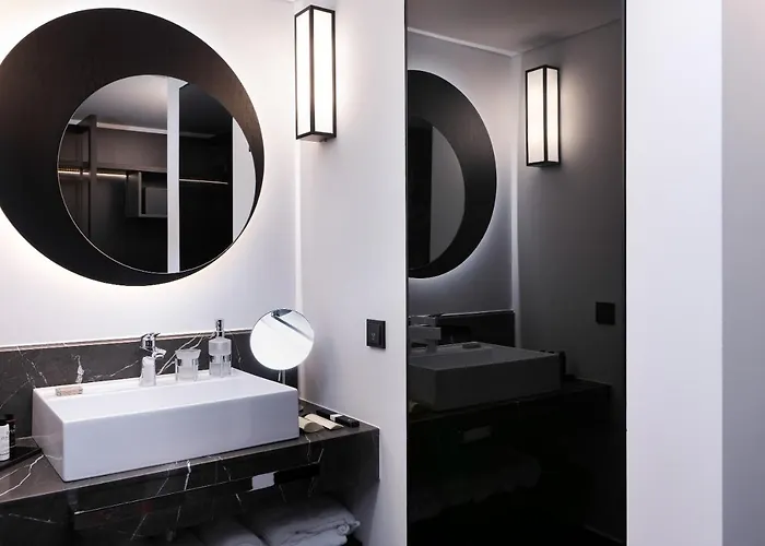 S Boutique 5* Салоники