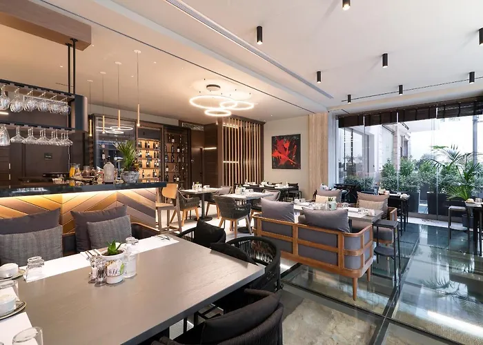 S Boutique 5* 塞萨洛尼基