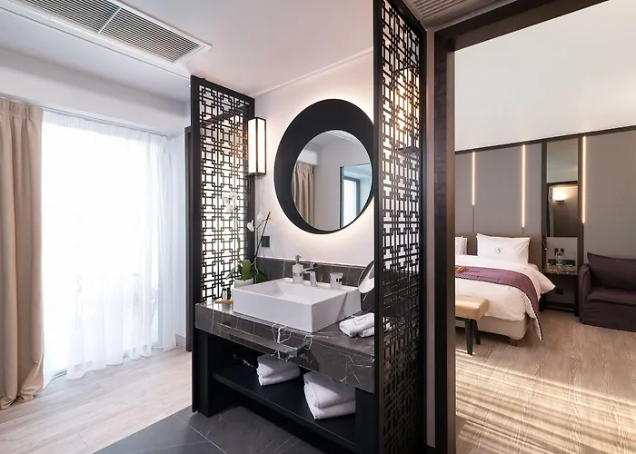 S Boutique 5* Салоники